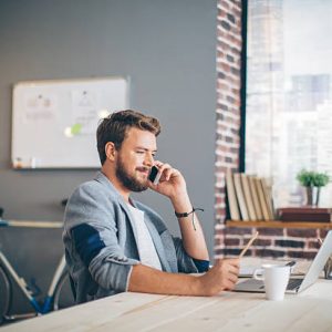 Quels sont les outils essentiels pour un freelance en 2025 ?