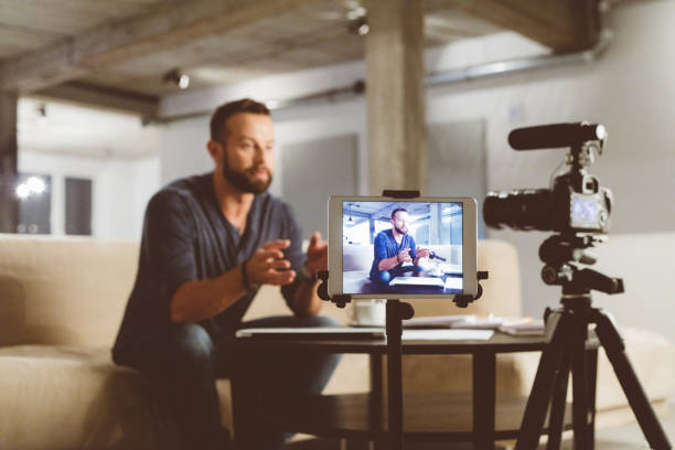 Quels outils SaaS optimisent les réseaux & visibilité ?